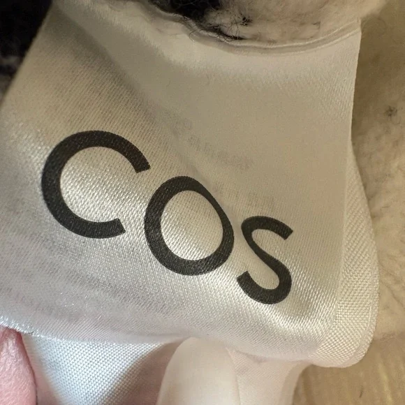 COS Women's Cardigan Sweater - Cream and Black Stripes - Picture 6 of 7